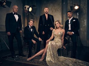 Paul Hanlon, Robert Grubb, Silvie Paladino,Tim Draxl, Ashleigh Rubenach, Jarrod Drape Photo