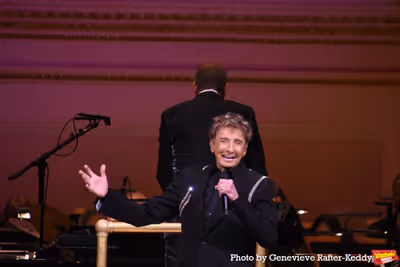Barry Manilow Photo