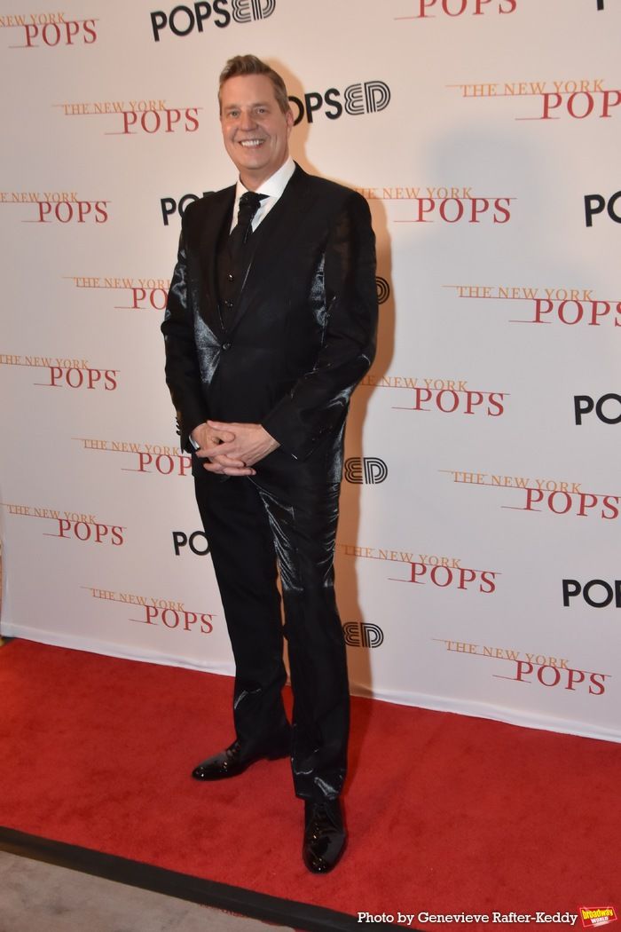 Photos: On the Red Carpet at The New York Pops's 41st Birthday Gala Honoring Clive Davis  Image