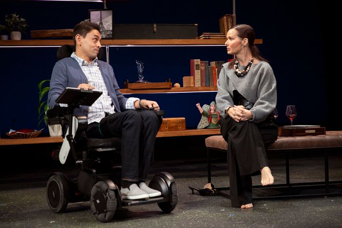 Photos: First Look At Kyra Sedgwick, Madison Ferris And More In ALL OF ME At The New Group — photo 3 of 5