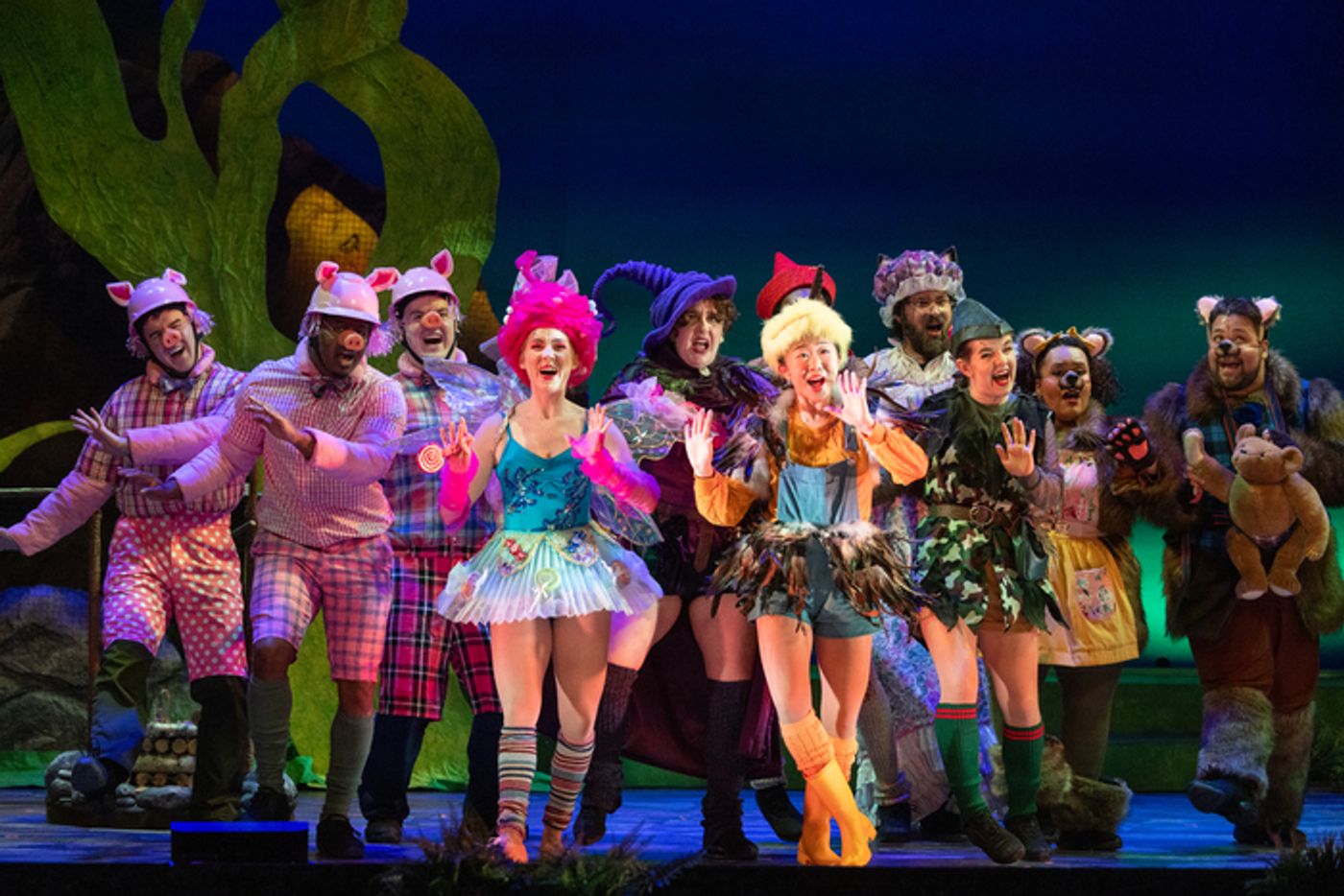 Photos: New Production Photos Released for Reimagined SHREK On Tour  Image