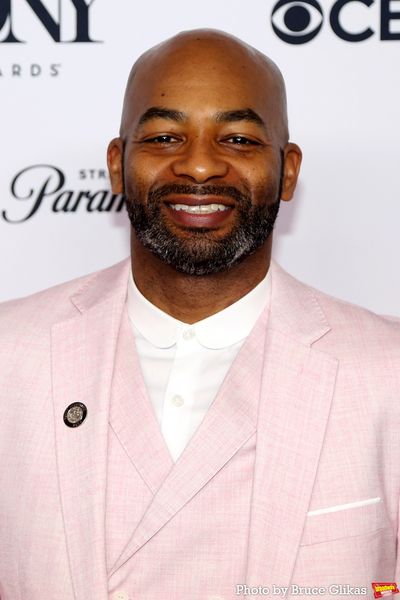 Brandon Victor Dixon  Photo