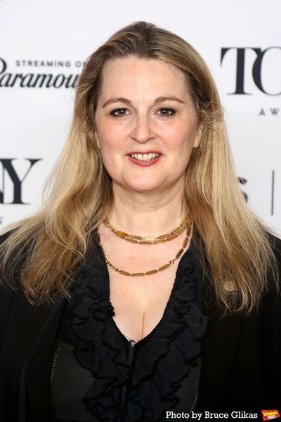 Shana Carroll  Photo