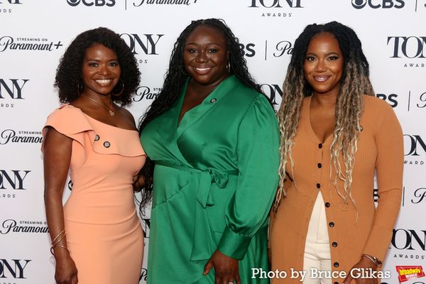 ''Jaja''s African Hair Braiding'' LaChanze, Whitney White and Jocelyn Bioh Photo