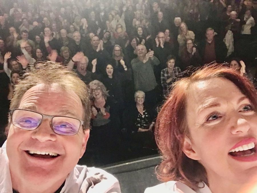 Interview: Geri Hall And Gary Pearson of MIDDLE RAGED at CAA Theatre  Image