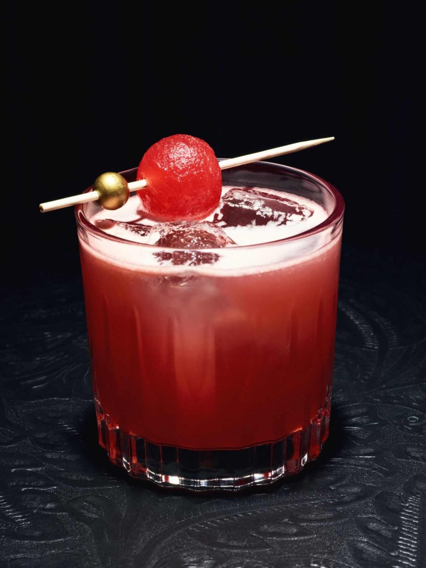 BWW Bar Buzz: two fifteen at PUBLIC Hotel-Plan Your Glamorous Night Out BWW Bar Buzz: two fifteen at PUBLIC Hotel-Plan Your Glamorous Night Out Image