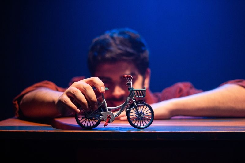 New Vitor Rocha's Musical DONATELLO Talks About Memory, Love and Aging  Image