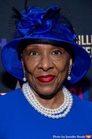 Gayle Turner @ BroadwayWorld Gayle Turner Photo