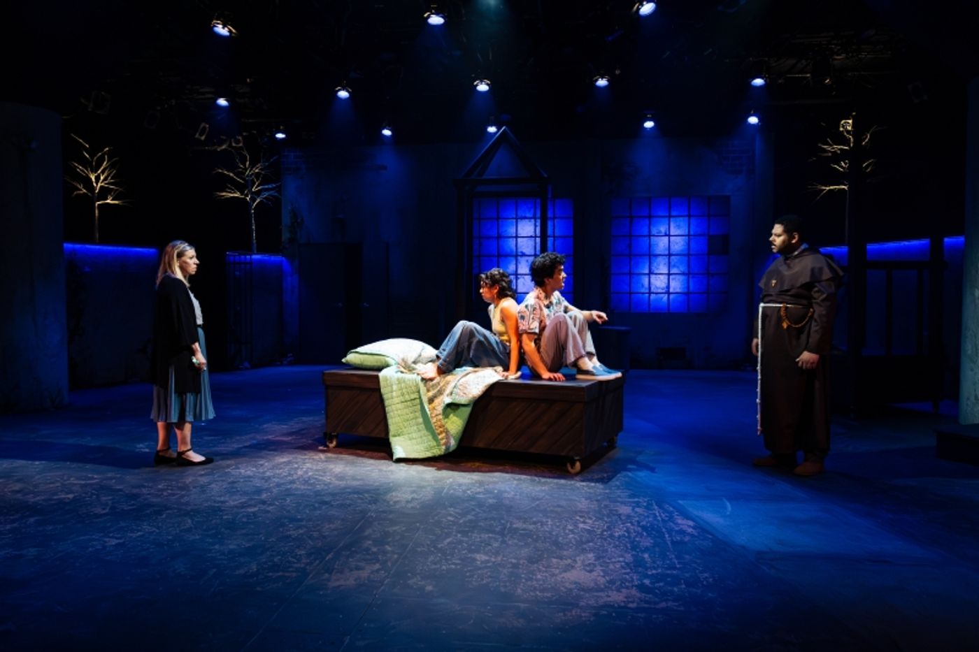 Review: ROMEO AND JULIET at Center Theatre At Seattle Center  Image