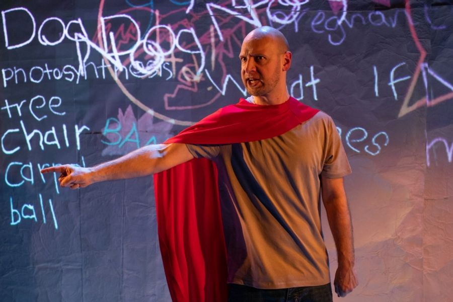 Review: CAPTAIN AMAZING, Southwark Playhouse Borough Image