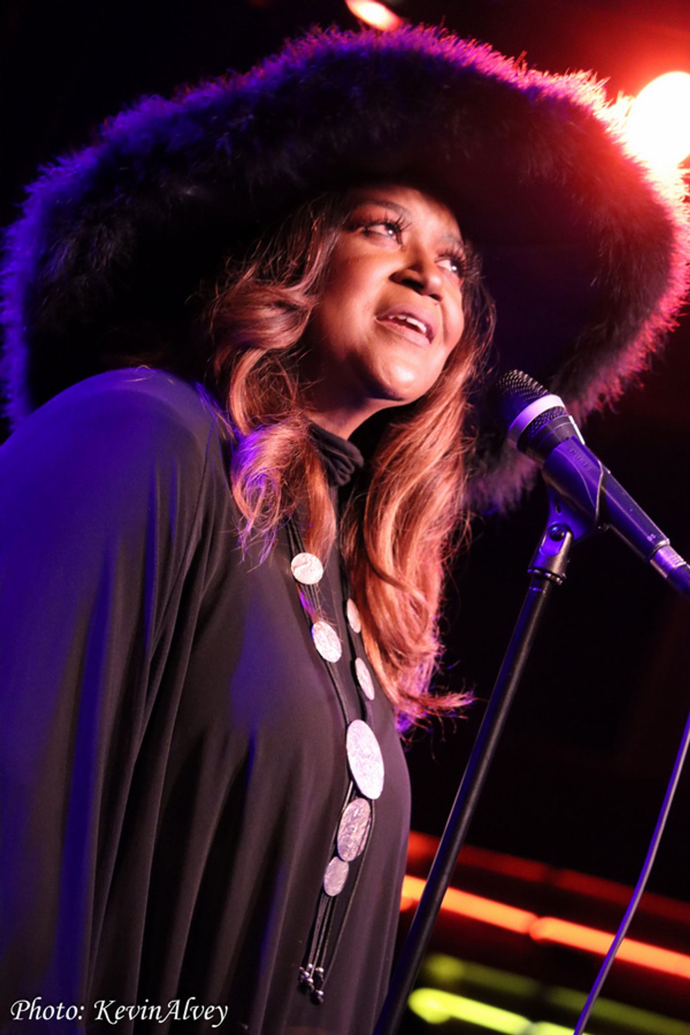 Photos: Wendy Moten Returns To The Birdland Stage  Image