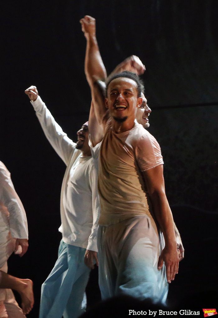 Photos: Sting and the Cast of MESSAGE IN A BOTTLE Take Opening Night Bows at New York City Center — photo 21 of 22