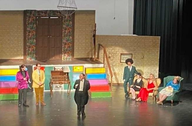 Review: CLUE: ON STAGE at Morrilton High School  Image