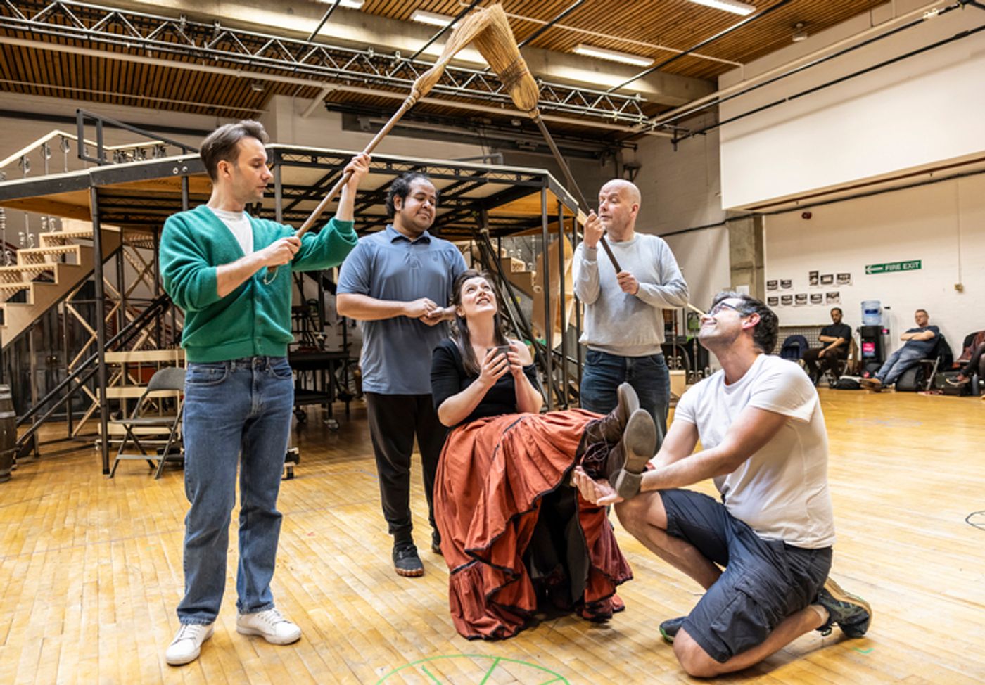 Photos: Inside Rehearsal For MY FAIR LADY at Leeds Playhouse  Image