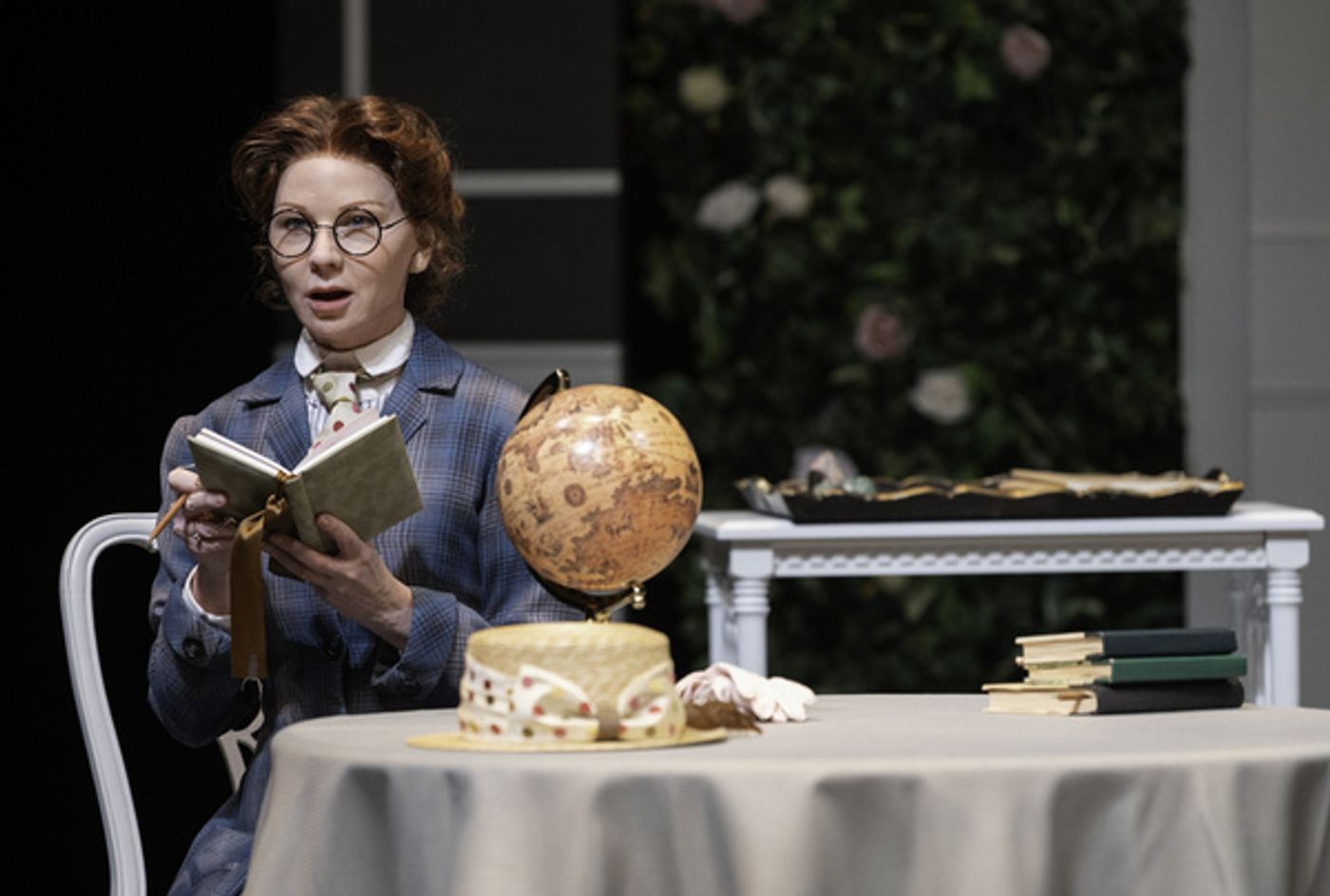 Photos: THE IMPORTANCE OF BEING EARNEST Preps For Baltimore Center Stage Premiere  Image