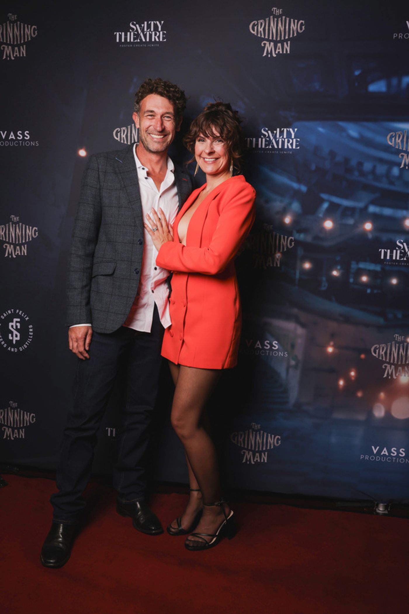 Photos: On The Red Carpet At Opening Night Of THE GRINNING MAN  Image