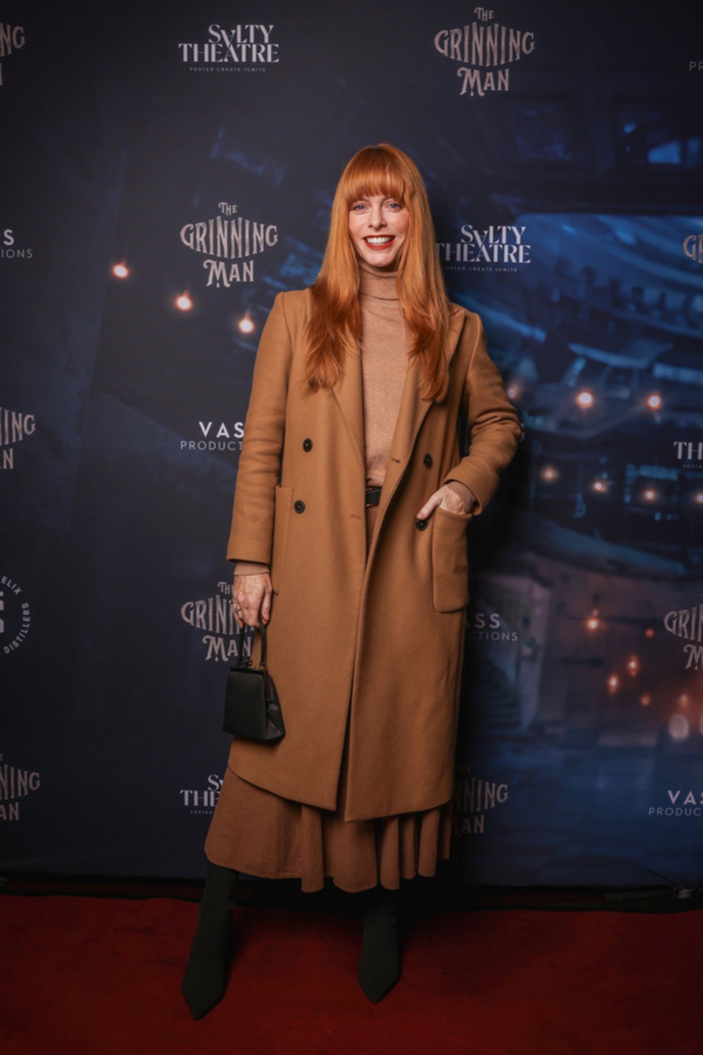 Photos: On The Red Carpet At Opening Night Of THE GRINNING MAN  Image