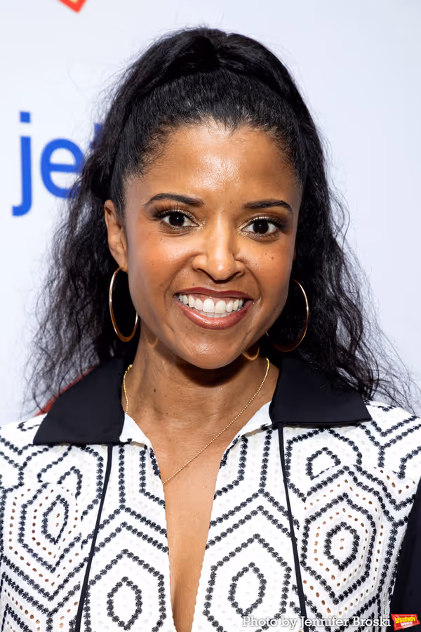 Renée Elise Goldsberry Photo