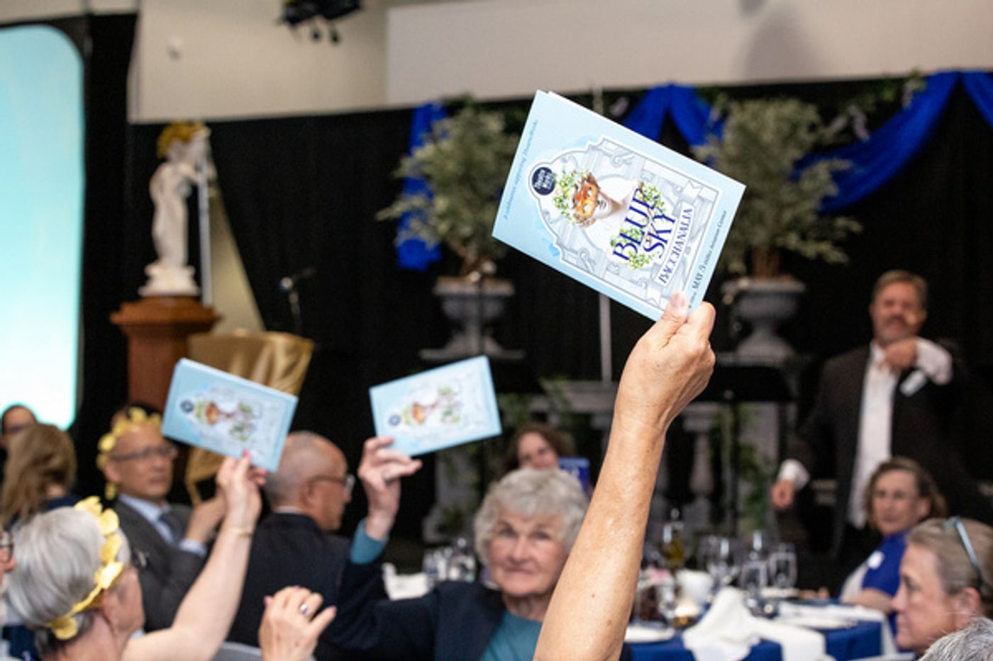 Photos: TheatreWorks Silicon Valley Supporters Raise Funds At BLUE SKY BACCHANALIA  Image