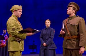 Ben Davis, Chanel Karimkhani, Arlo Hill, Ellie Fishman @ BroadwayWorld Ben Davis, Chanel Karimkhani, Arlo Hill, Ellie Fishman Photo