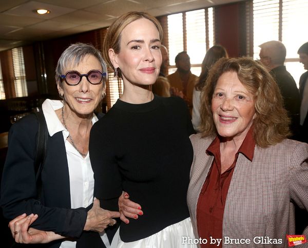 Robyn Goodman, Sarah Paulson and Linda Lavin Photo