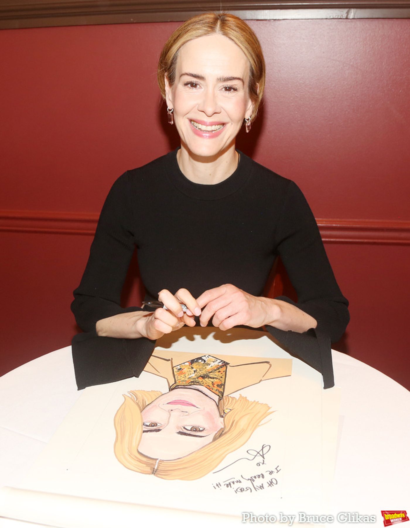Photos: APPROPRIATE's Sarah Paulson Receives Portrait at Sardi's  Image