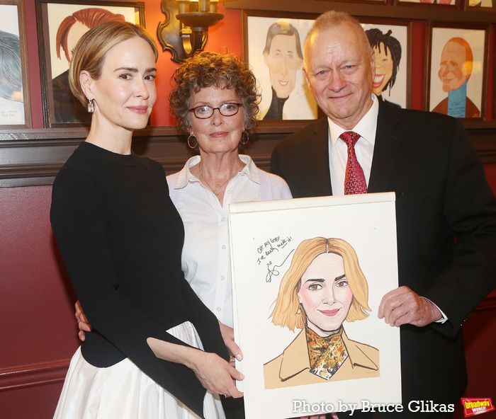 Photos: APPROPRIATE's Sarah Paulson Receives Portrait at Sardi's — photo 17 of 35