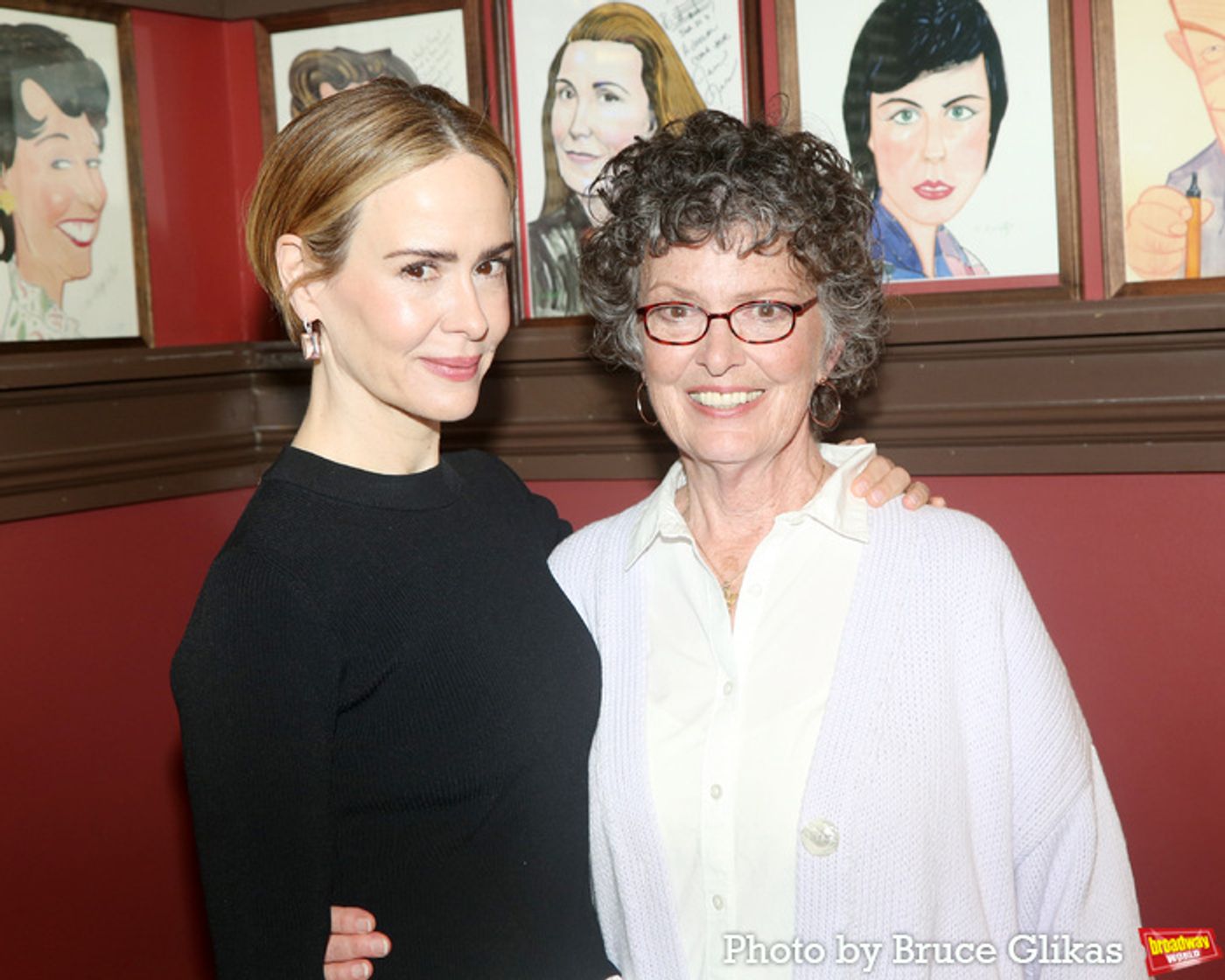Photos: APPROPRIATE's Sarah Paulson Receives Portrait at Sardi's  Image