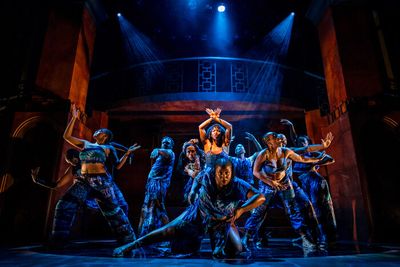 The cast of Folger Theatre’s production of Metamorphoses Photo