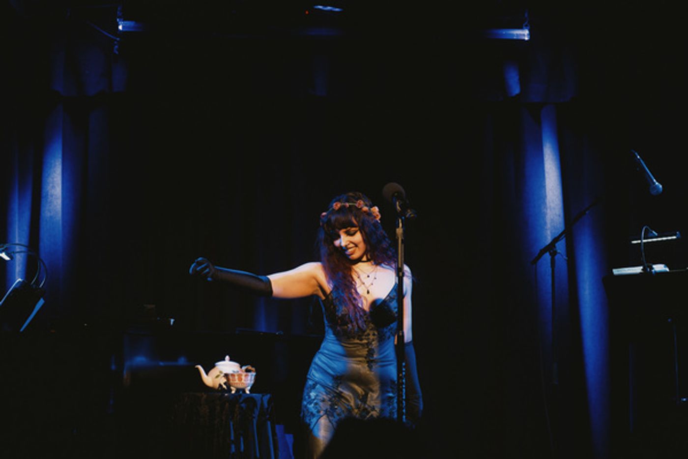 Photos: WASTED GIRL Debuts at The Triad  Image