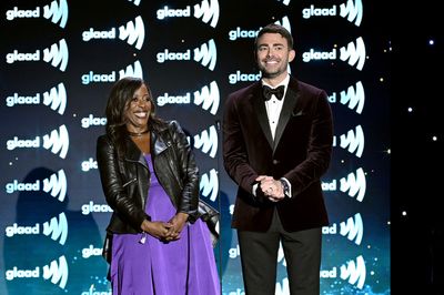 Liz Jenkins and Jonathan Bennett Photo