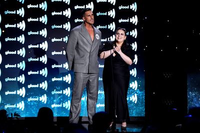 Cody Rigsby and Beanie Feldstein Photo