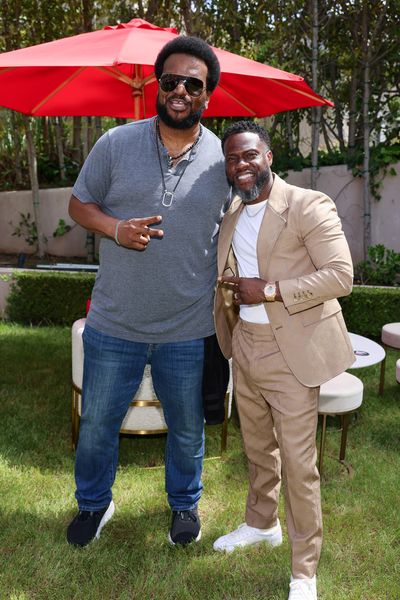 Craig Robinson, Kevin Hart Photo
