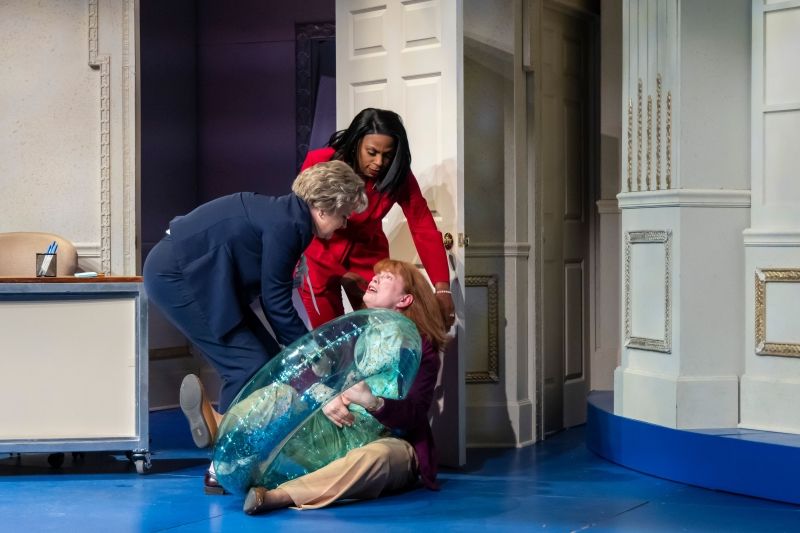Review: Nashville Repertory Theatre's POTUS...  Image