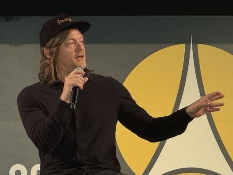 特集：爆発的ヒット作『ウォーキング・デッド』俳優が語る撮影秘話【ノーマン・リーダス】大阪コミコン 2024 セレブ・ステージ Image