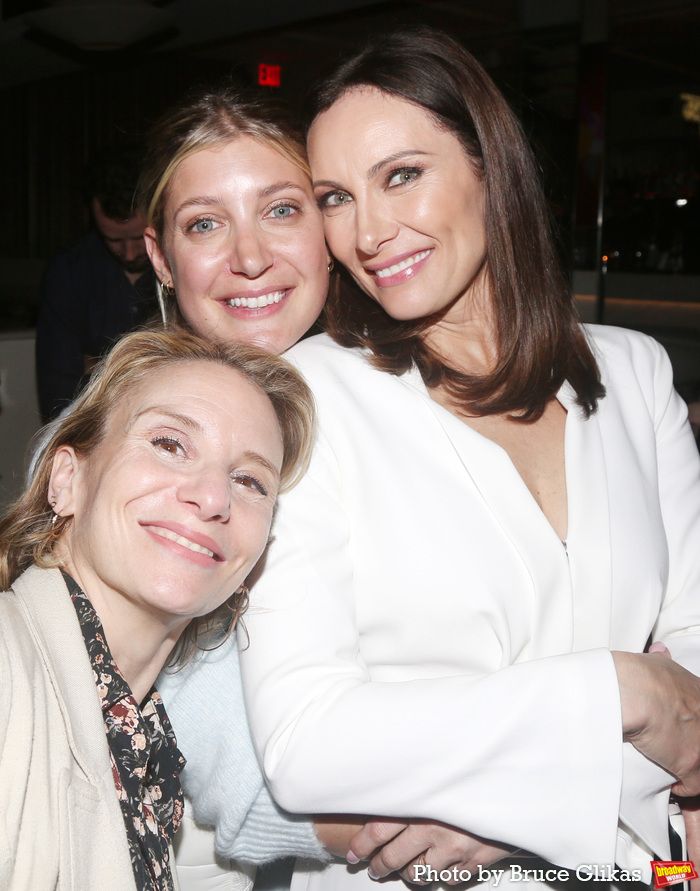 Photos: LAURA BENANTI: NOBODY CARES Opens At the Minetta Lane Theatre — photo 36 of 52