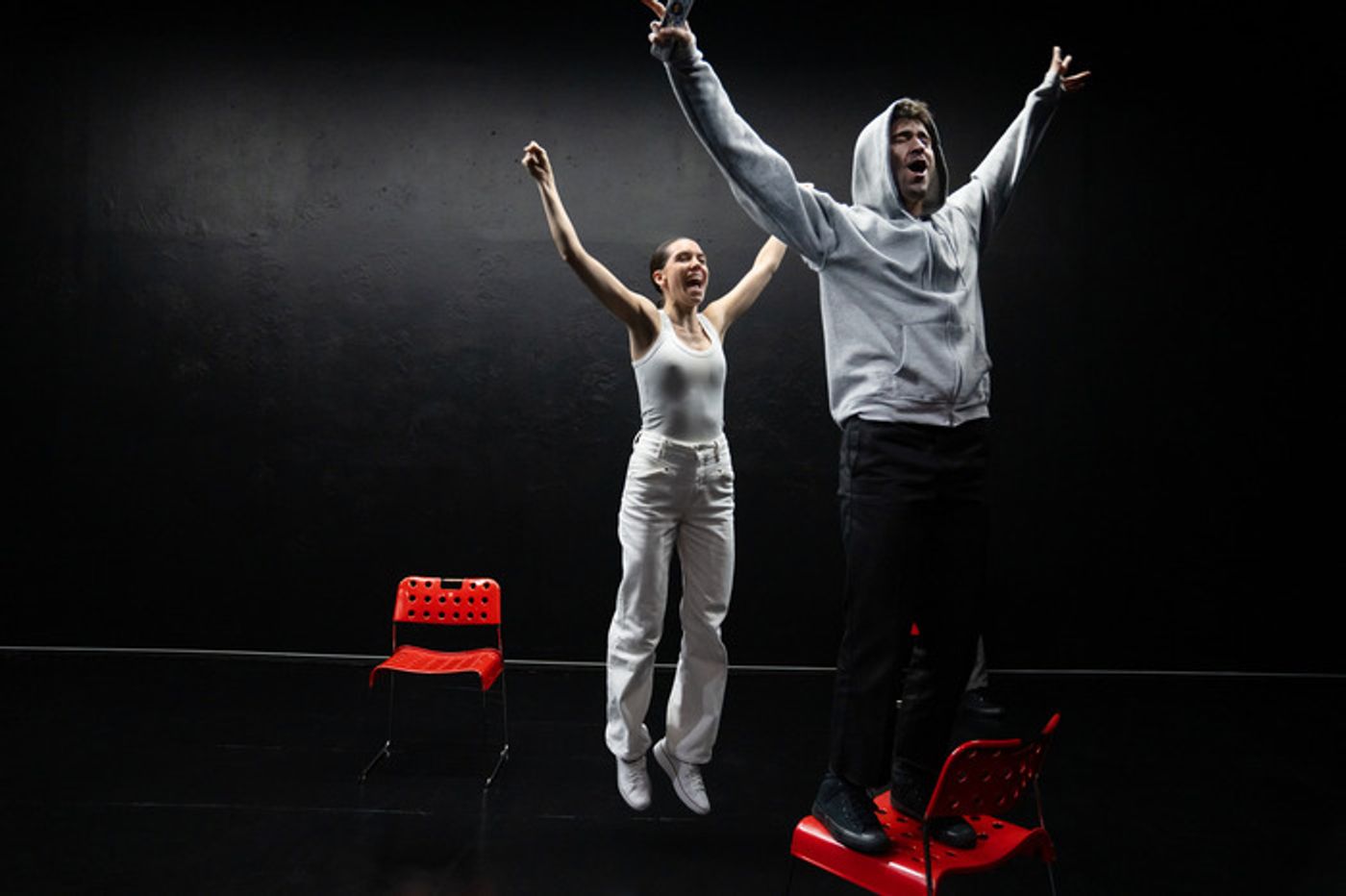 Photos: First Look at INVASIVE SPECIES at The Vineyard Theatre  Image