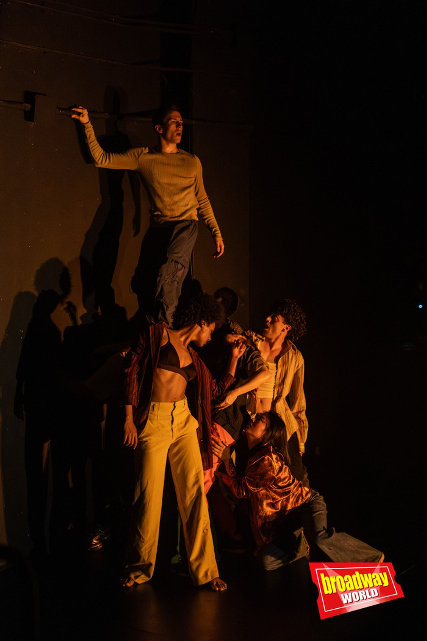 Se presenta el futuro musical TIEMPO en la sala Exlimite de Madrid Se presenta el futuro musical TIEMPO en la sala Exlimite de Madrid Image