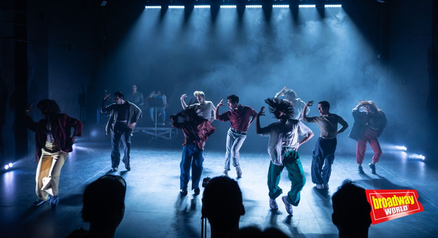 Se presenta el futuro musical TIEMPO en la sala Exlimite de Madrid Se presenta el futuro musical TIEMPO en la sala Exlimite de Madrid Image