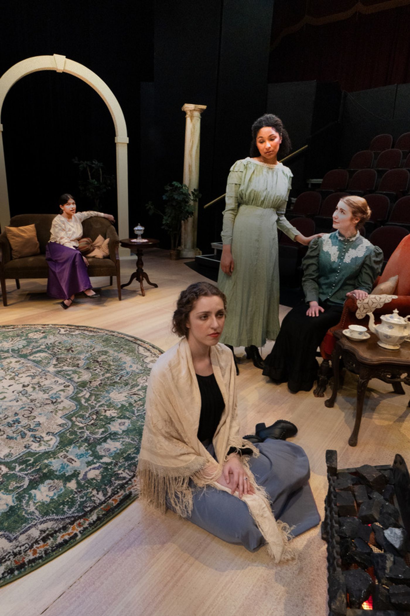 Photos: First Look At THREE SISTERS, FOUR WOMEN At Lost Nation Theater  Image