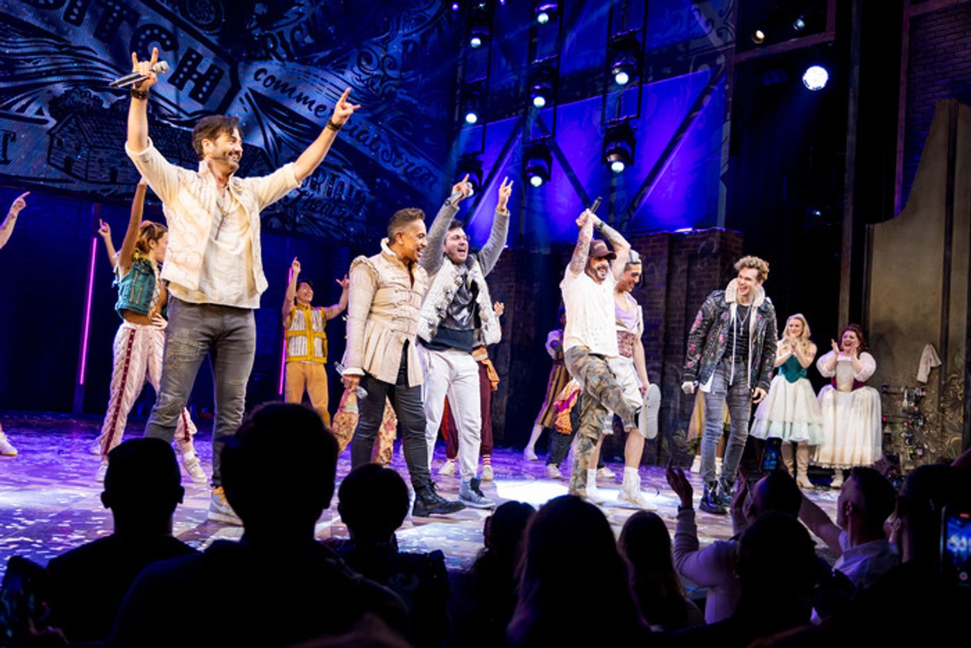 Photos/Video: & JULIET Welcomes Backstreet Boy AJ McLean for A Sing-Along  Image