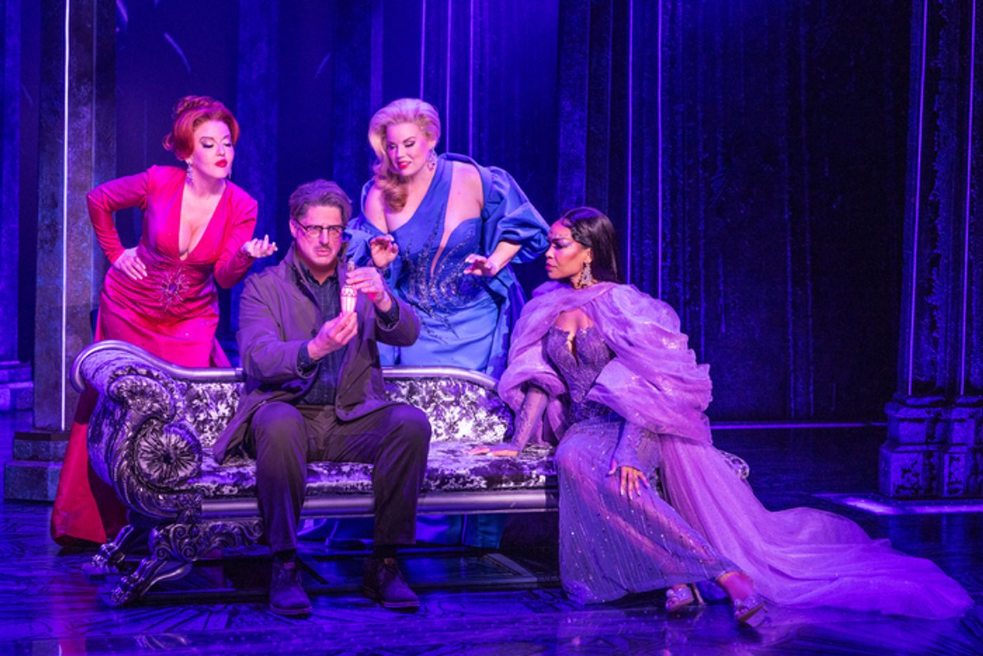 Video/Photos: Megan Hilty, Jennifer Simard, Michelle Williams & More in DEATH BECOMES HER  Image