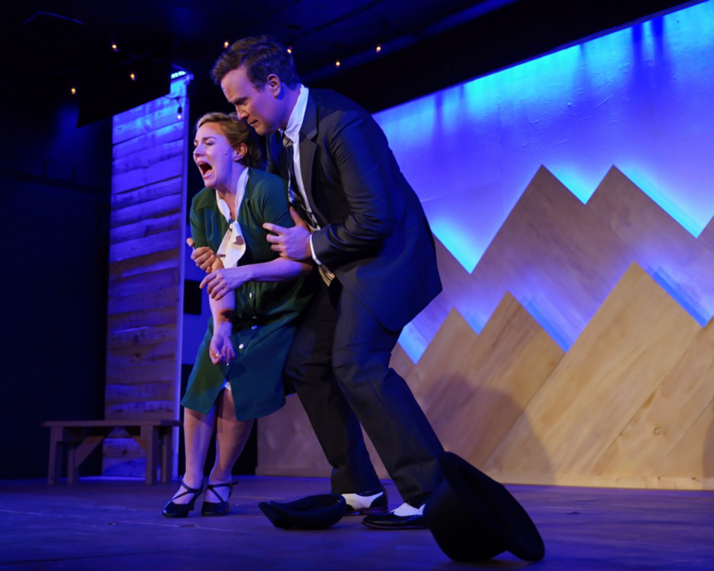 Review: BRIGHT STAR at Red Curtain Theatre  Image