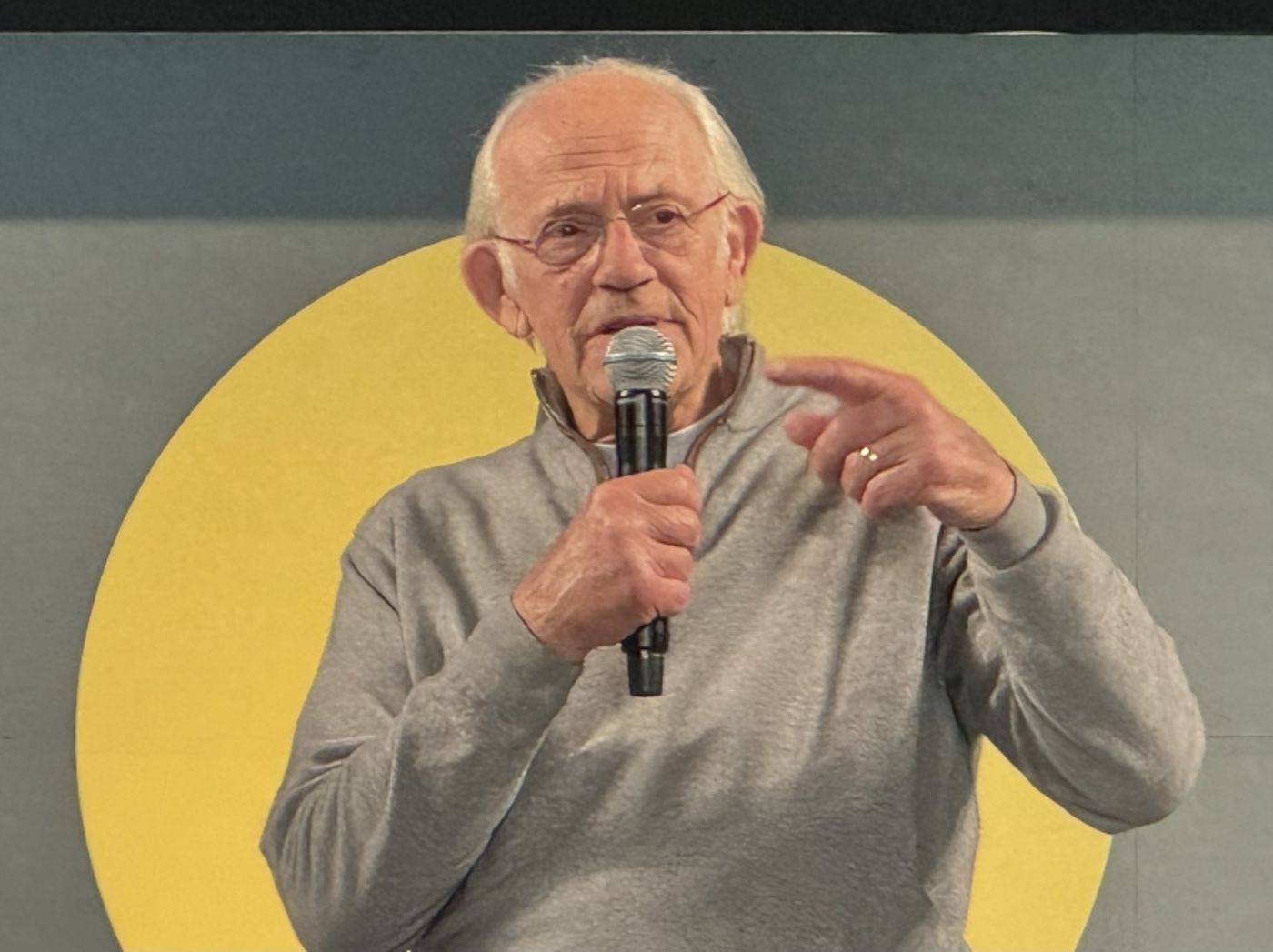 Feature: BACK TO THE FUTURE 4!? [DOC. VS. BIFF] OSAKA COMIC CON 2024 CELEBRITY STAGE  Image