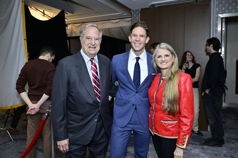 Feature: The VIPS Behind The Curtain at the Ziegfeld Ballroom!  Image