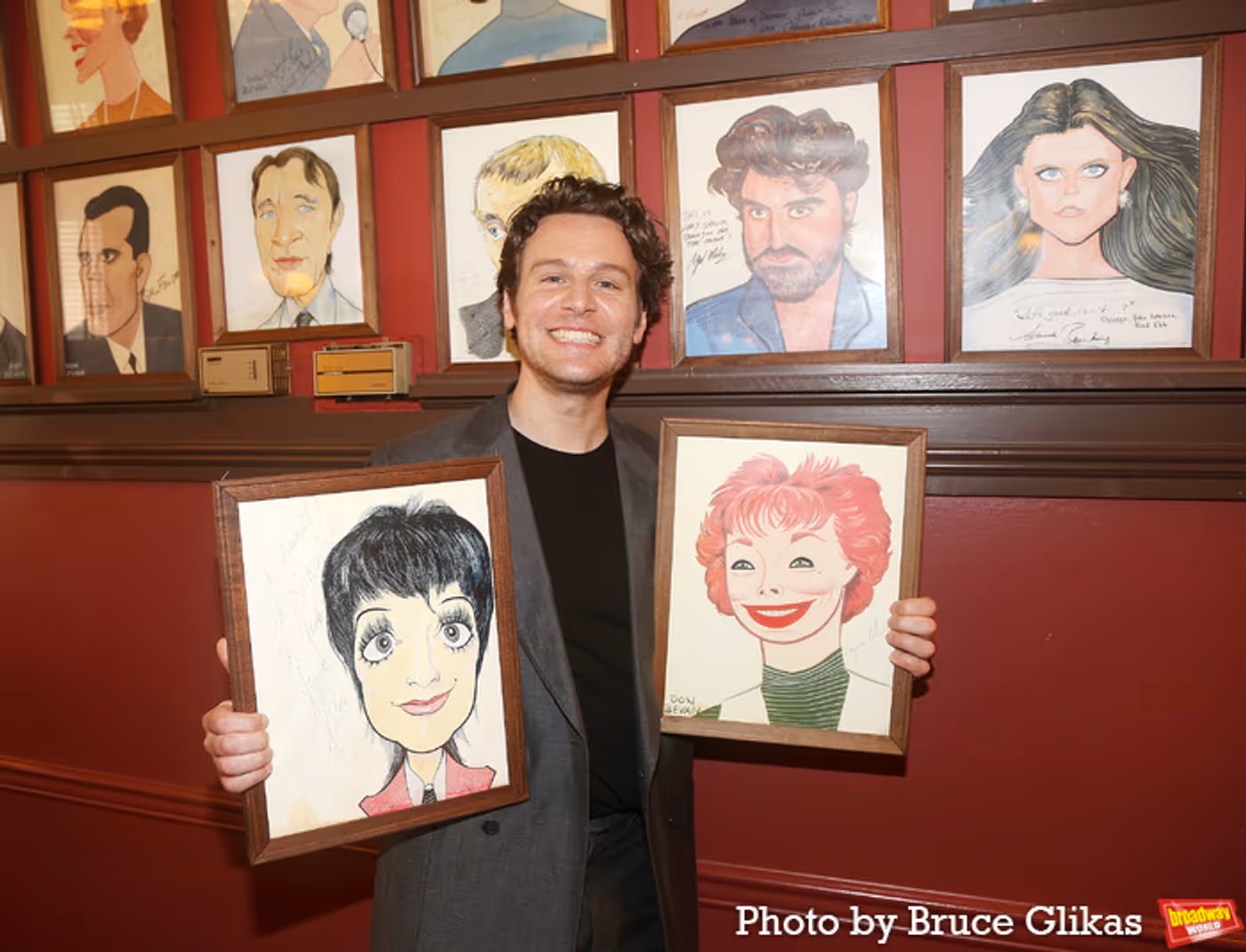 Photos: Jonathan Groff and Friends Celebrate New Sardi's Caricature  Image
