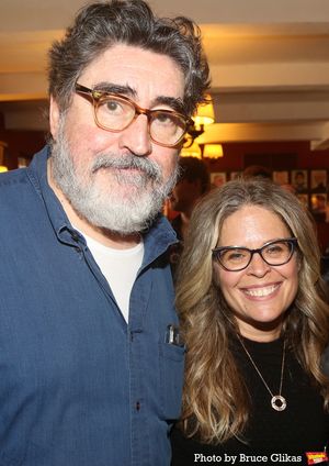  Alfred Molina and Jennifer Lee Photo