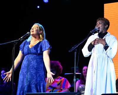 7-Haven Burton and Darlesia Cearcy Photo