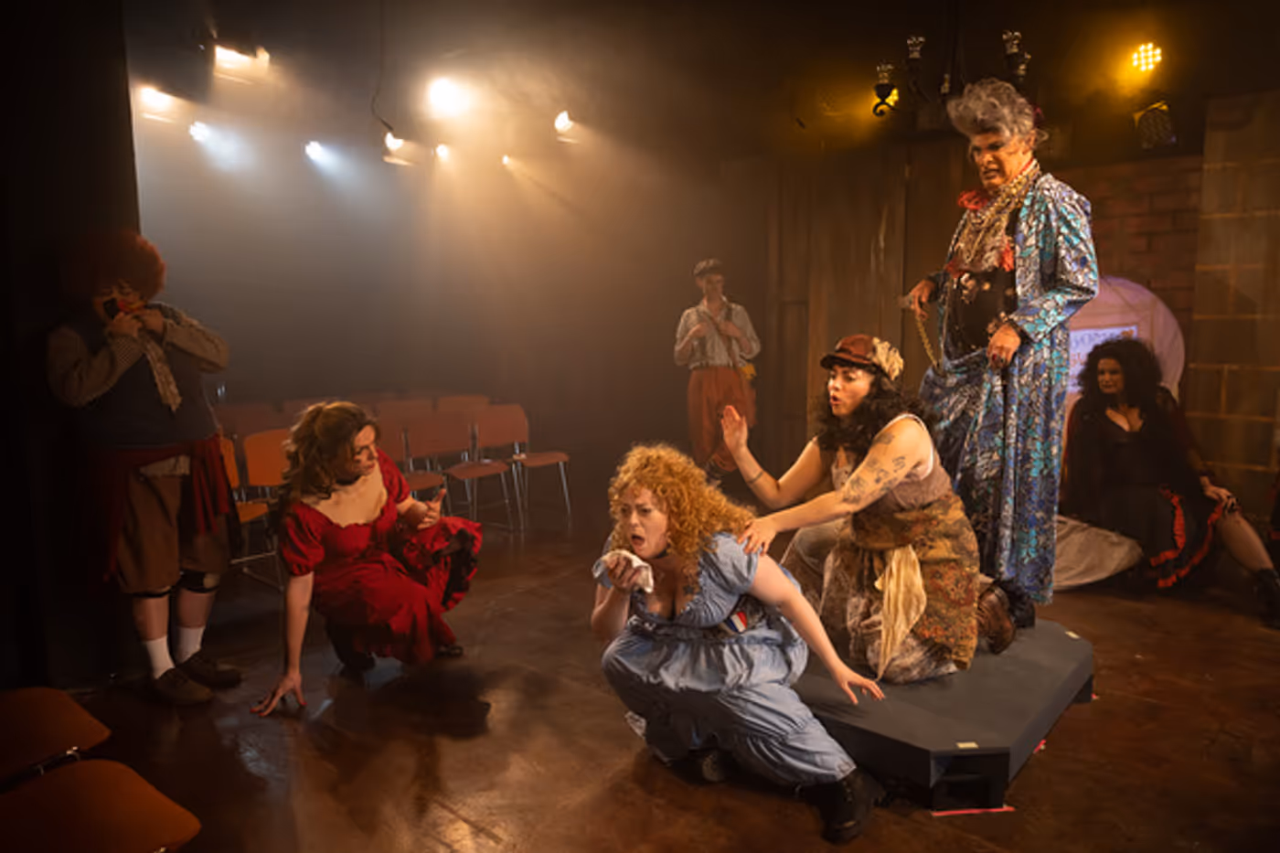 Photos: Hell In A Handbag Presents POOR PEOPLE! The Parody Musical  Image