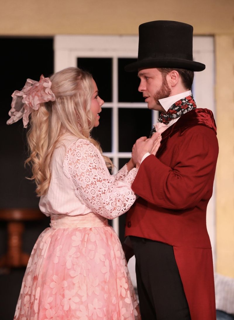 Review: THE IMPORTANCE OF BEING EARNEST at Murry's Dinner Playhouse  Image